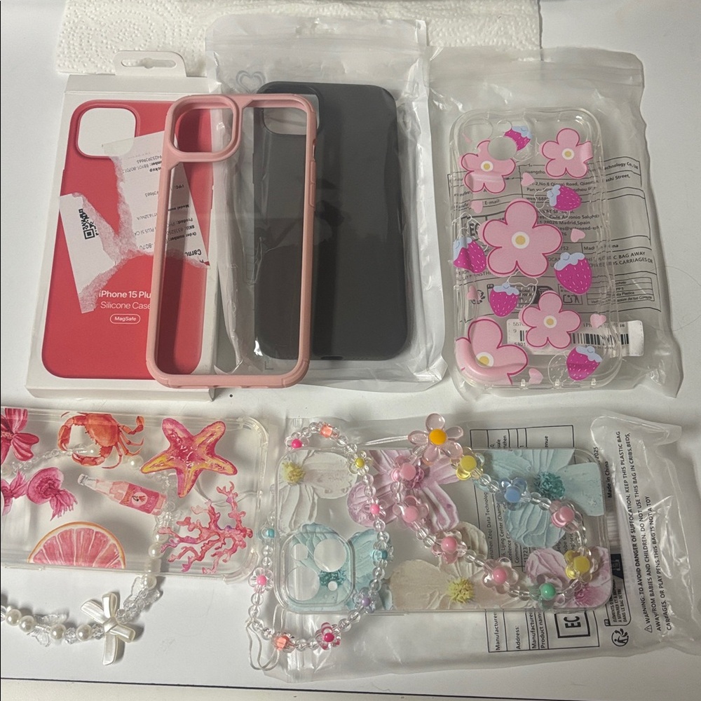 Colorful iPhone 15 plus Case Set